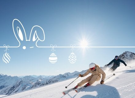 Zwei Skifahrer fahren zu Ostern über die Skipisten
